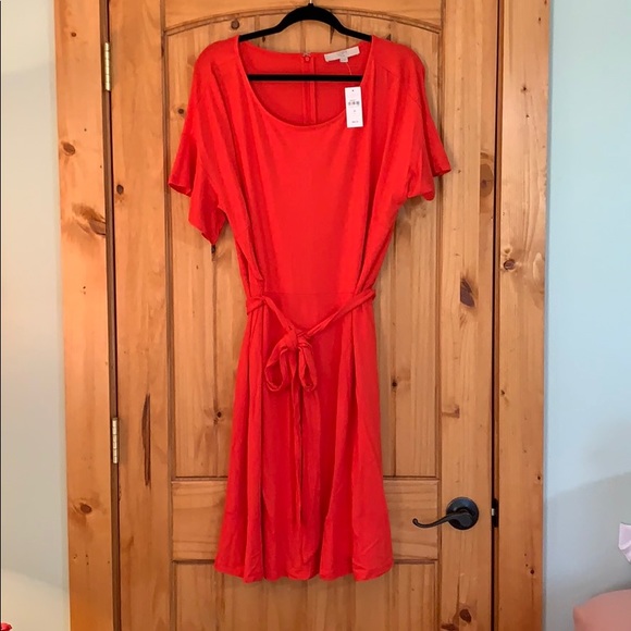 LOFT Dresses & Skirts - Loft Tie Waist Flounce Dress LOFT Dresses & Skirts - Loft Tie Waist Flounce Dress